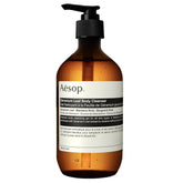 Aesop Limpiador de Cuerpo con Hoja de Geranio: botella elegante para una limpieza suave.