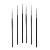 Brochas delineadoras sable ultra fino de Akittyya para delineado preciso.