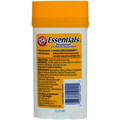 Barra de desodorante Esenciales Arm & Hammer, práctico pack de tres.