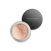 BareMinerals polvo fijador translúcido para un acabado suave y duradero.