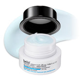 belif Aqua Bomb: bote vertido para hidratación rápida y fresca.