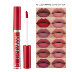 BestLand Labial Mate Rojo Cereza: tono intenso para una boca destacada.