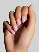 Celebritips Salon U-ltimate brillos Petalo para uñas almendra corta