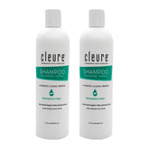 Cleure champú volumizante sin fragancia, botella visible, cabello con volumen.