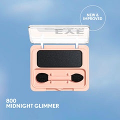 CoverGirl Eye Enhancer Midnight Glimmer aplicación suave con brocha para un aspecto fácil.