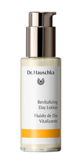 Dr. Hauschka Loción Revitalizante Diurna, botella visible para uso diario y piel radiante.