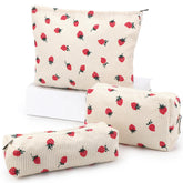 Bolsa EIMMBD de maquillaje grande beige con diseño de fresa para organización diaria.
