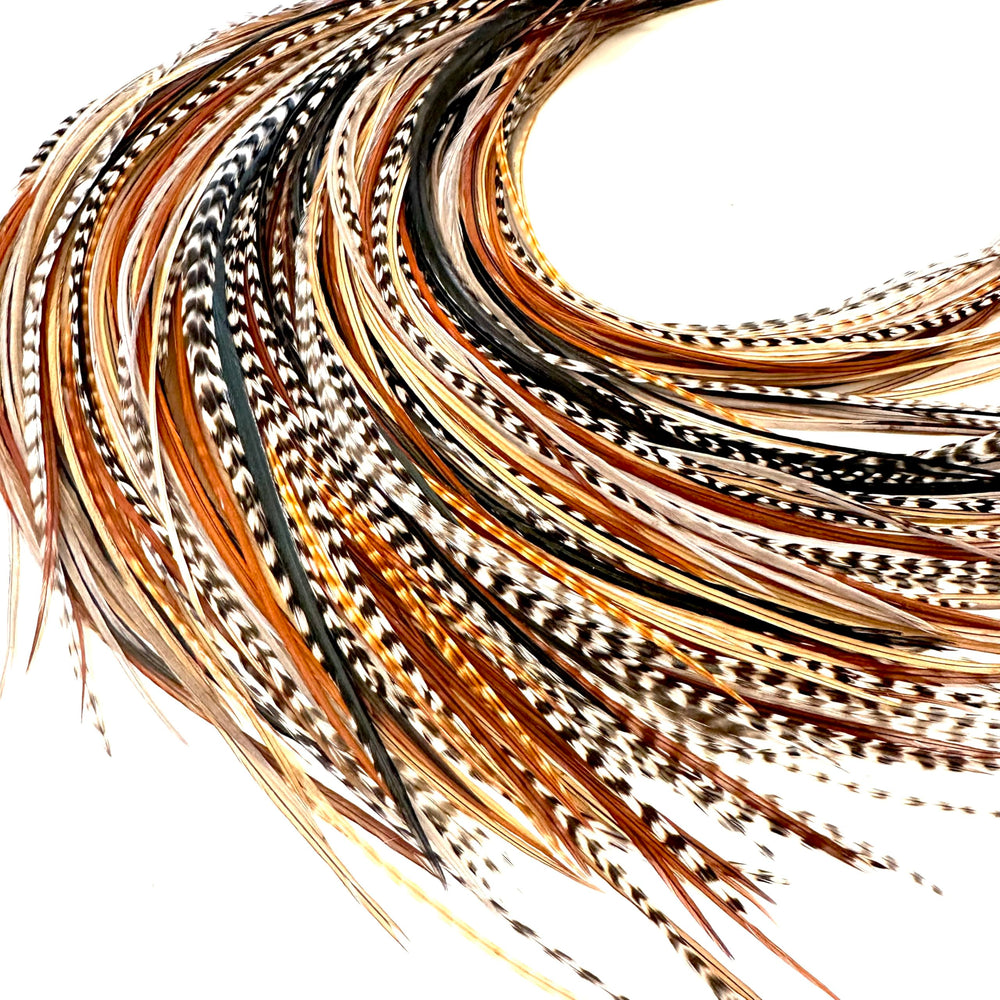 Feather Headz: extensiones con plumas naturales para un look boho llamativo.