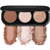 FOCALLURE palette 3 en 1 avec fard à joues et illuminateur pour un éclat durable.