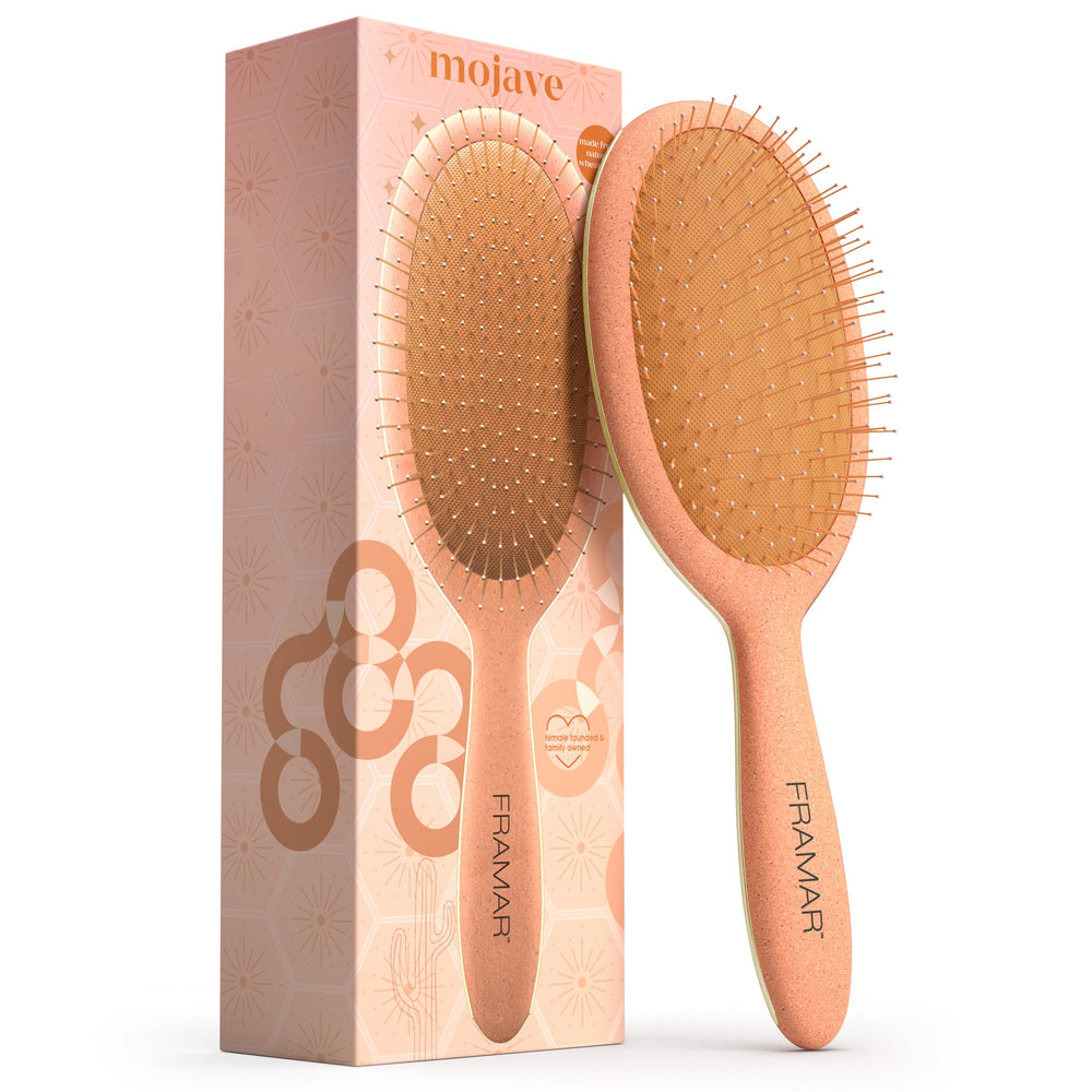 FRAMAR cepillo desenredante para cabello mojado con cabezal suave que desliza sin tirar.