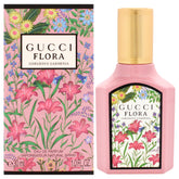 Gucci Flora Gorgeous Gardenia: botella elegante para lucir en cualquier ocasión.
