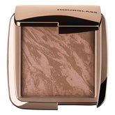 Hourglass Bronceador iluminacion ambiental envase elegante para brillo natural diario