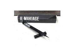 Delineador líquido Il Makiage Inkliner en negro, acabado mate, resistente al agua para definición duradera.