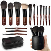 Set de brochas de viaje JILIER con estuche, compacto y práctico para retoques.