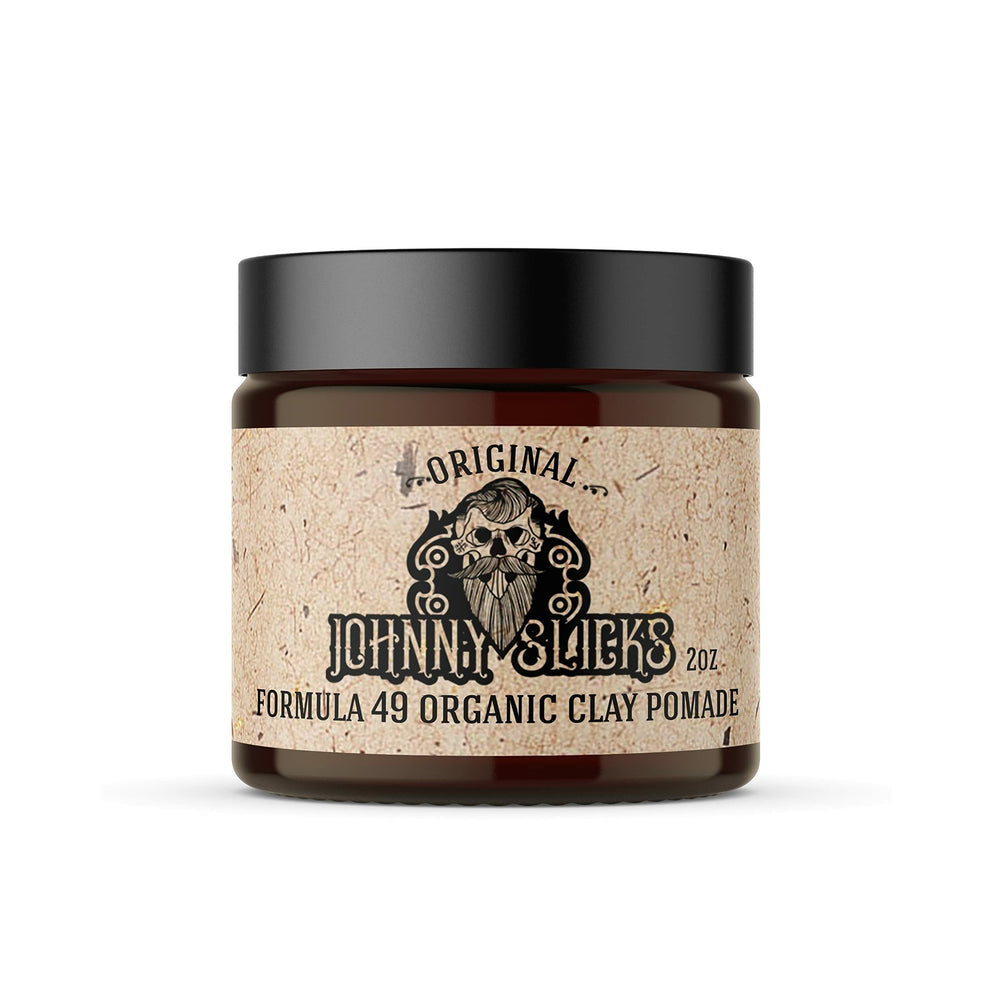 Johnny Slicks Formula 49 Arcilla Orgánica en botella de 2 oz para peinados firmes.