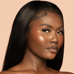 Juvia’s Place Bronzed Duo Dark, aplicación suave para contornear y broncear.