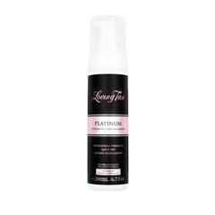 Loving Tan Platinum Mousse Oscuro en bote para un bronceado profundo y natural.