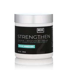 Miche Beauty Strengthen Proteina: botella vertiendo crema para rizos definidos