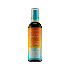 Aplicación de spray térmico de Mielle Organics; protege el cabello durante el secado y peinado.