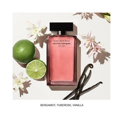 Narciso Rodriguez Musc Noir Rose, etiqueta, diseño sofisticado que mejora la presencia.