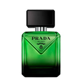 Prada Paradigme: frasco recargable con botella elegante, lujo sostenible para el día a día.