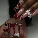 RIICFDD Uñas cuadradas Leopardo-Frances con charms de cereza y rhinestones para un look atrevido y chic