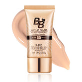 Rosarden BB Cream botella con SPF 50 para protección diaria.