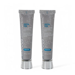 Serious Skincare Insta-Tox bote con tapa; apertura fácil para uso rápido.