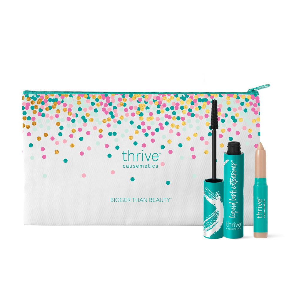 Mascara Brynn Noir Intense Thrive Causemetics pour cils allongés et définis.