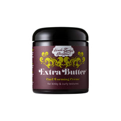 La crema Extra Butter de Uncle Funky's Daughter en botella, listo para iniciar tu rutina capilar.