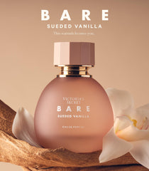 Victoria's Secret Bare Sueded Vanilla, frasco con textura sedosa, regalo ideal para ella.