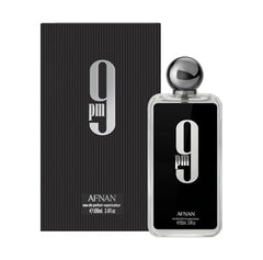 Afnan 9 PM, tapón pulido que aporta calidad y estilo.