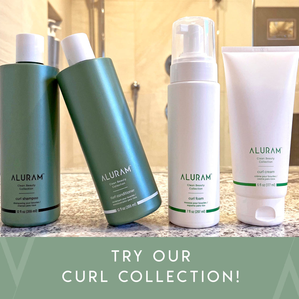ALURAM Curl Cream controla el frizz para un peinado más pulido