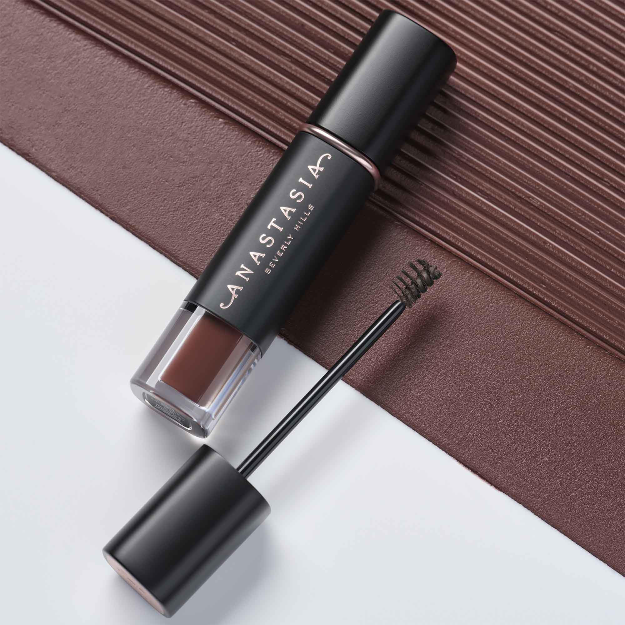 Anastasia gel tintado para cejas taupe, acabado duradero para el día a día.