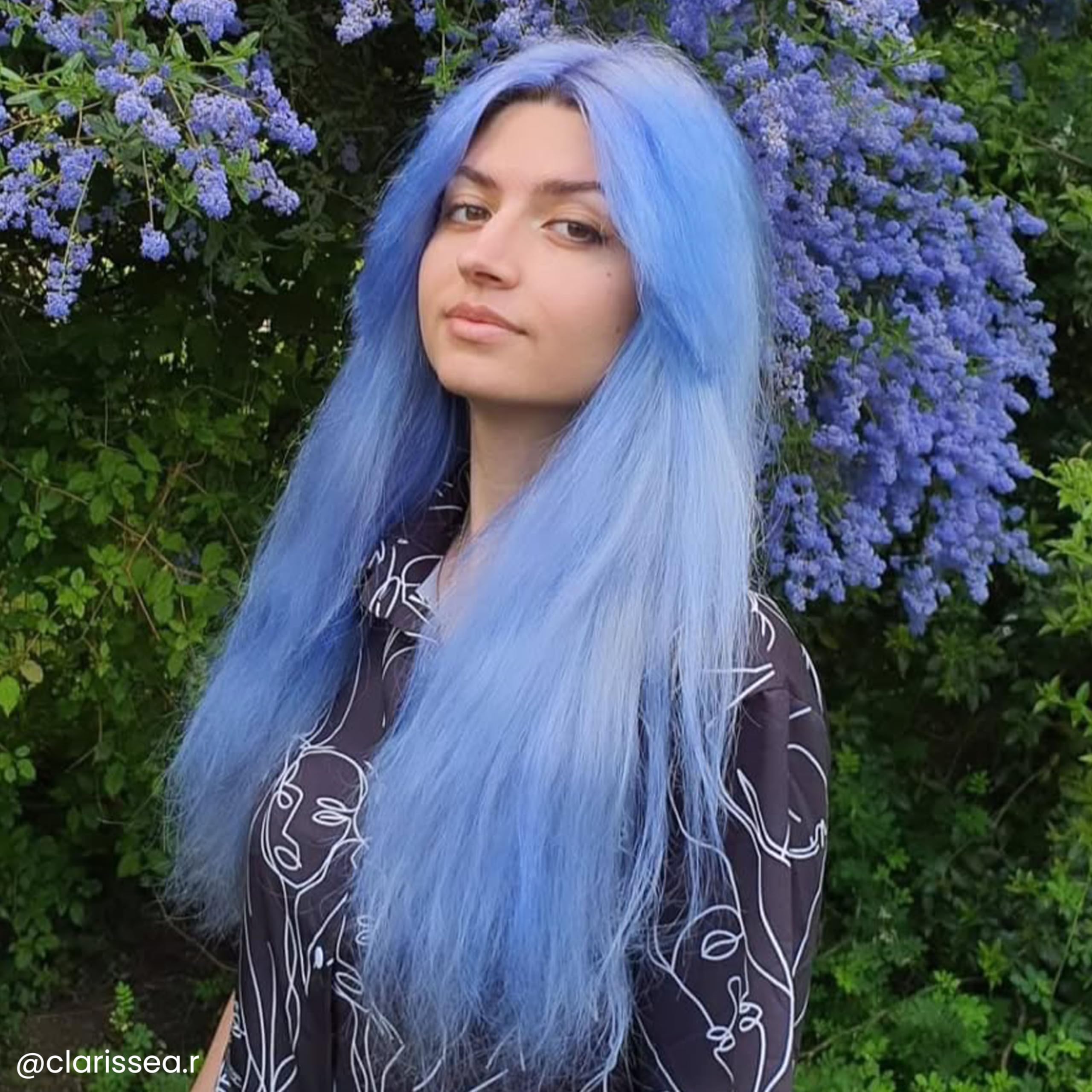 ARCTIC FOX Periwinkle: mezcla con Sterling para azul denim suave.