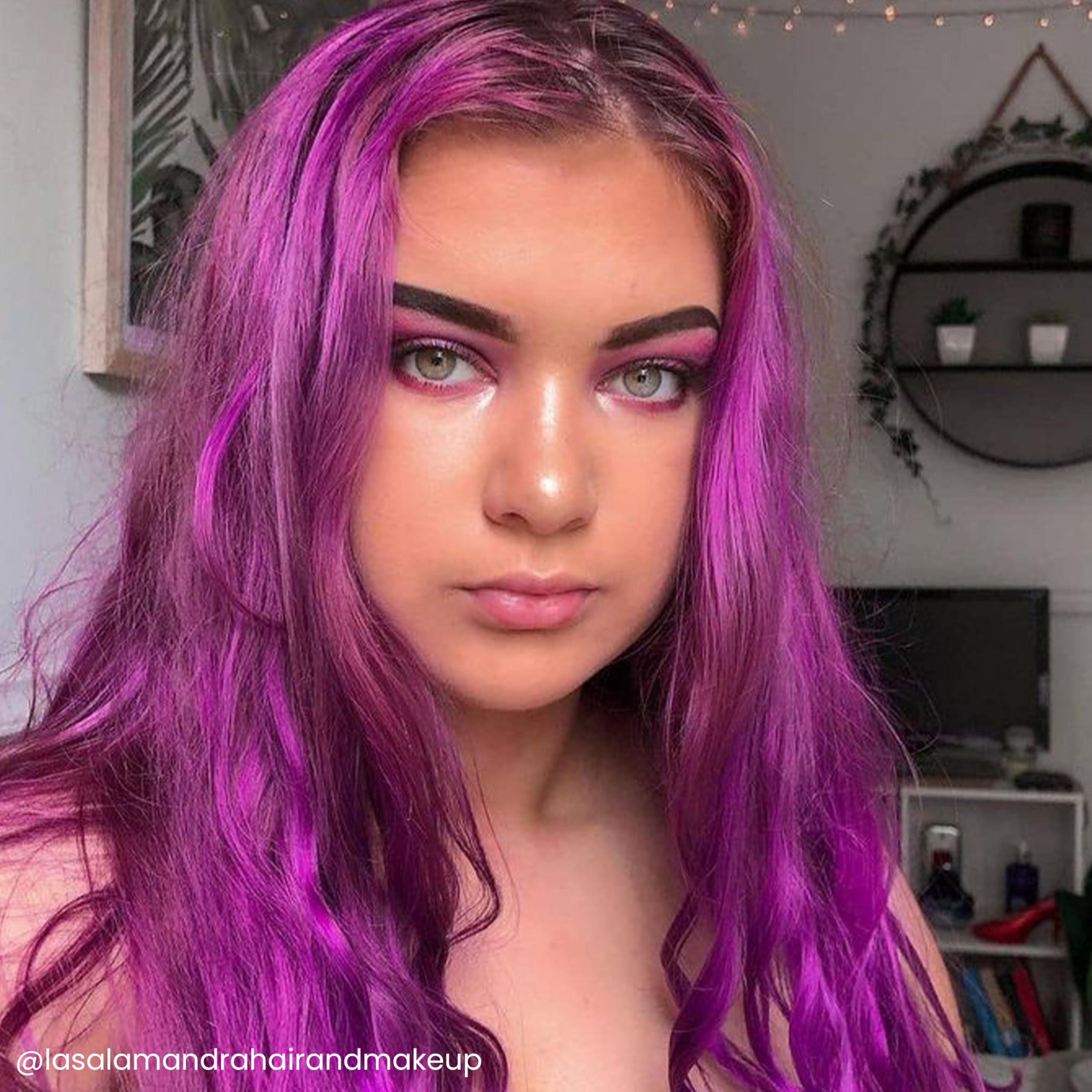 ARCTIC FOX Violet Dream: aplicación fácil con guantes para un look creativo en casa