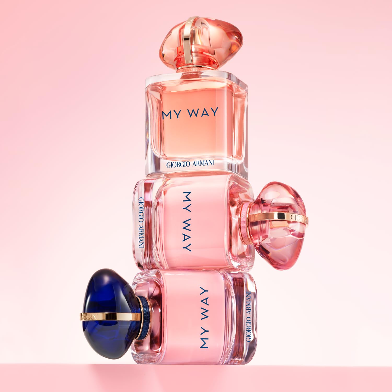 Armani Beauty My Way Ylang: silueta de frasco que refleja el carácter brillante.