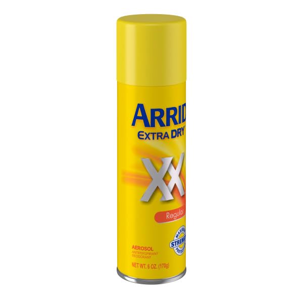 Aplicación suave del spray Arrid Extra Dry para días activos.