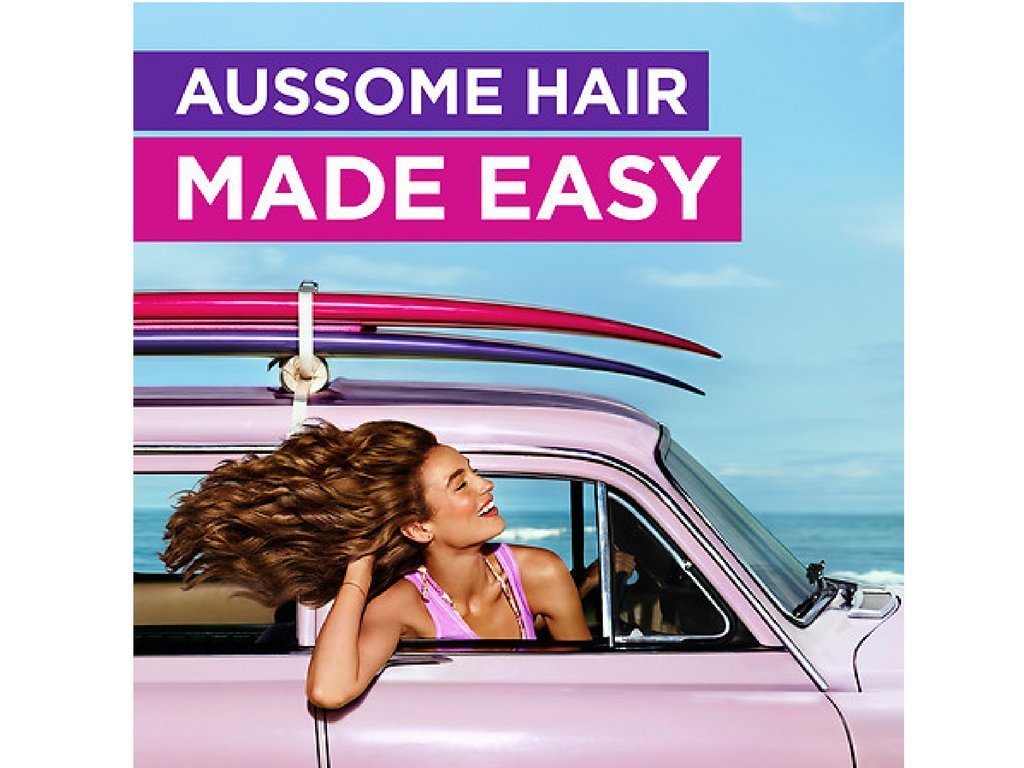 Aussie Miracle Moist lifestyle shot illustrating simple post-wash routine