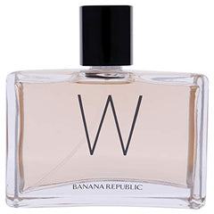 Banana Republic W con notas blancas que inspiran elegancia discreta.