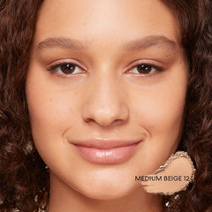 bareminerals Original base suelta SPF 15, cobertura duradera con aspecto natural.