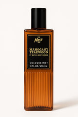 Bath & Body Works Mahogany Teakwood, botella de 8 oz, aroma robusto para uso diario.