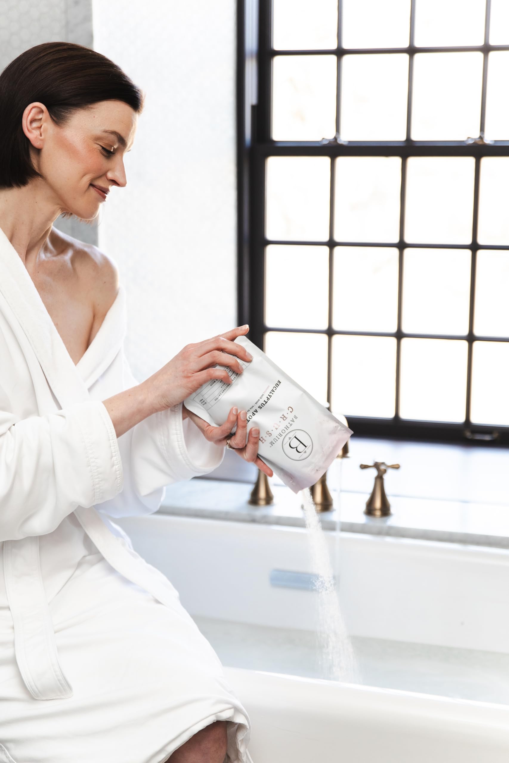 Aceites esenciales de eucalipto y árbol de té en Bathorium Crush con aroma vigorizante