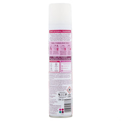 Batiste champu seco aporta textura ligera y cuerpo en minutos.
