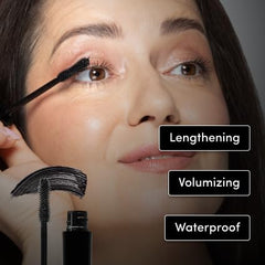 Forever Lash Mascara aporta volumen para pestañas más densas.