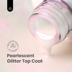 Beetles esmalte gel destellos: enfoque en la aplicación para uñas brillantes.