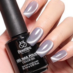 Beetles Esmalte Gel Ojo de Gato Gris en frasco, acabado profundo y sofisticado para uñas