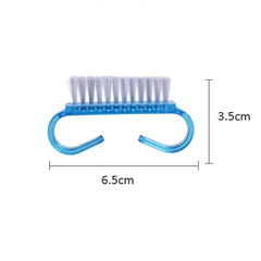 Cepillo de uñas Benbeno azul para limpieza precisa de dedos.