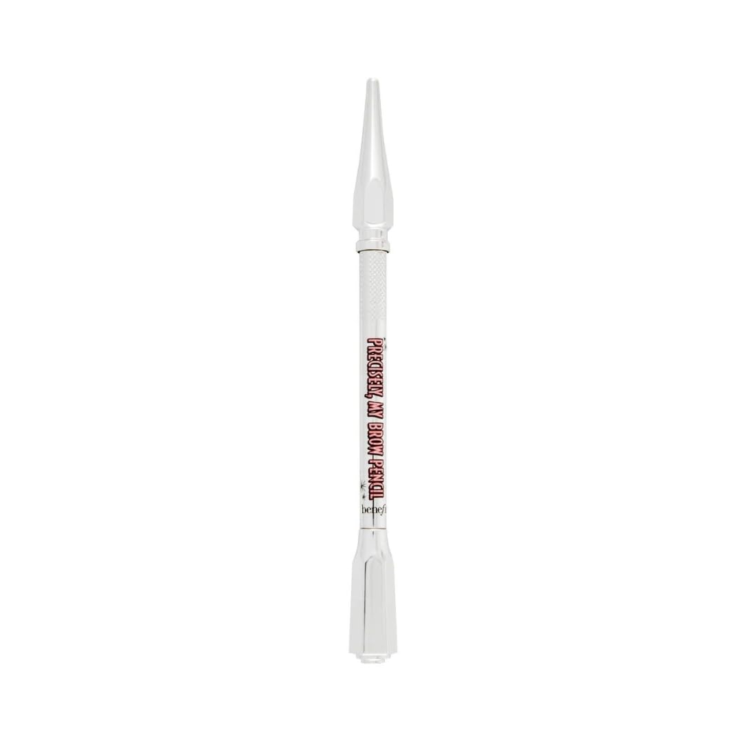 Benefit Precisely My Brow Pencil tono #2.5 Neutral Blonde para un look natural.