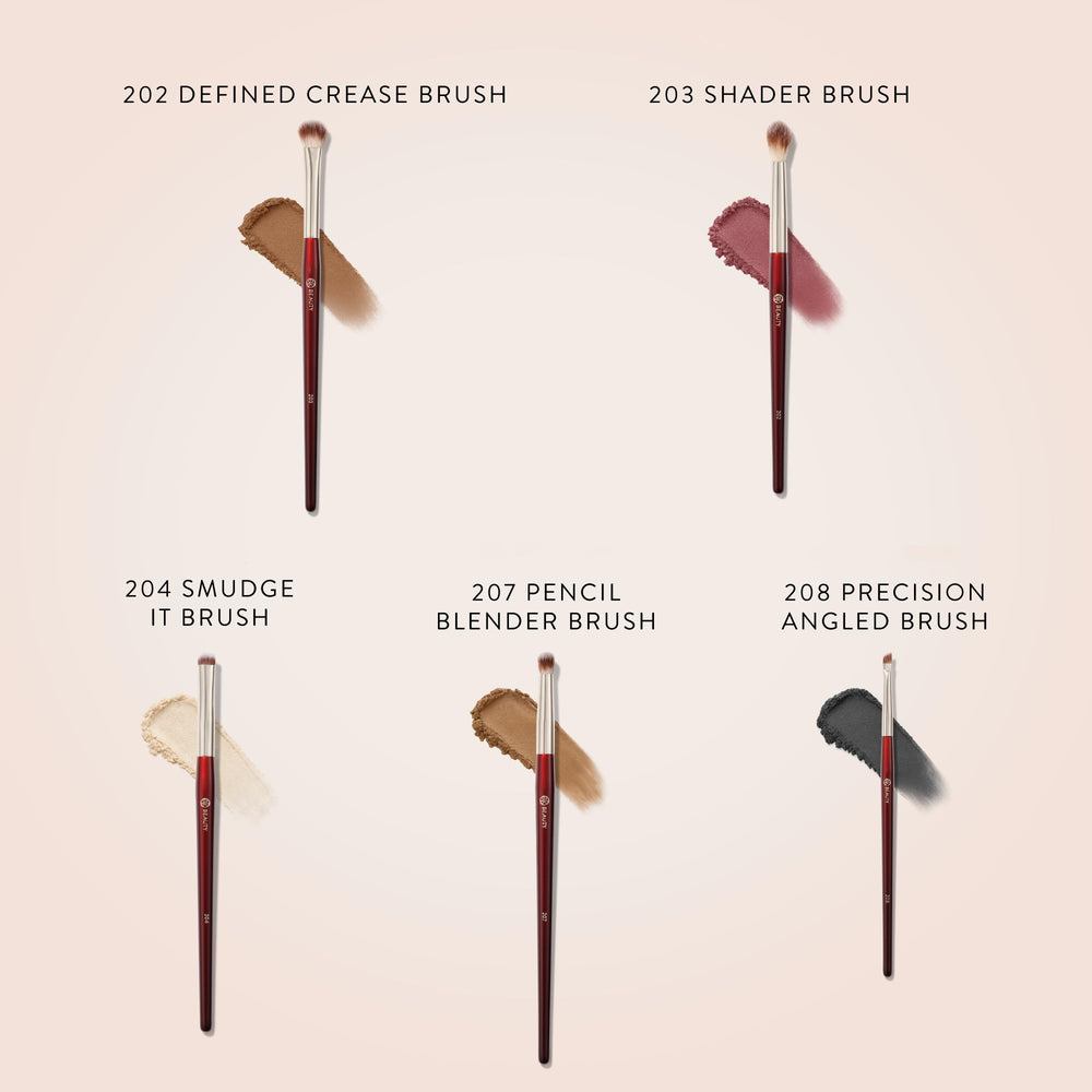 BK Beauty 204 Smudge It pincel para difuminar sombra y delineador.